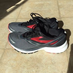 Men’s Brook’s Launch 4